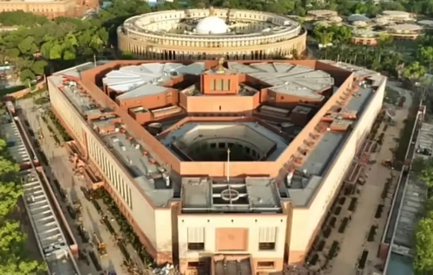 New Parliament Building:  गणेश चतुर्थी के दिन नए संसद भवन में शुरू होगा कामकाज, कर्मचारी भी नई ड्रेस में आएंगे नजर