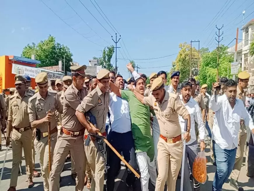 Meerut News: मेरठ में सम्राट मिहिर भोज प्रतिहार यात्रा पर हुआ बवाल, गुर्जर-राजपूत समाज के बीच हुई भिड़ंत