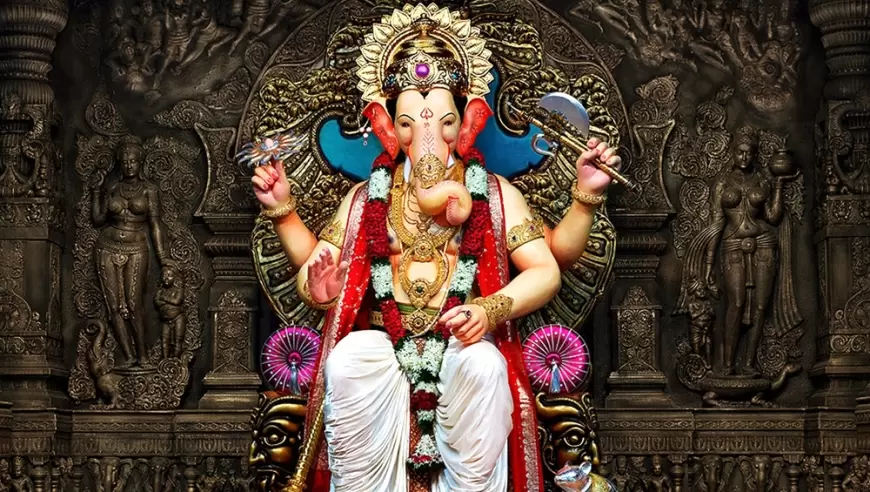 Ganesh Chaturthi: CELEBS के आंगन में हुआ बप्पा का हुआ आगमन