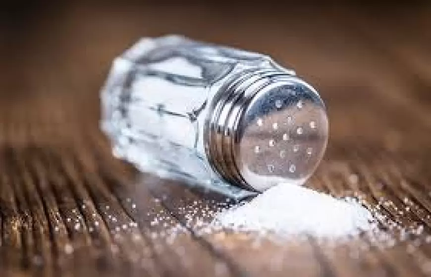 Side effects of Salt: अगर आप 5 ग्रम से अधिक नमक का सेवन है ,तो हो जाइए सावधान !