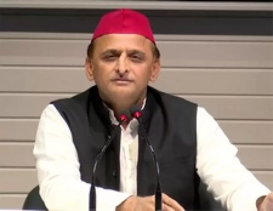 SP President Akhilesh Yadav : अखिलेश ने आजम व उनके बेटे को अलग-अलग जेलों में रखने के लिए यूपी सरकार की आलोचना की