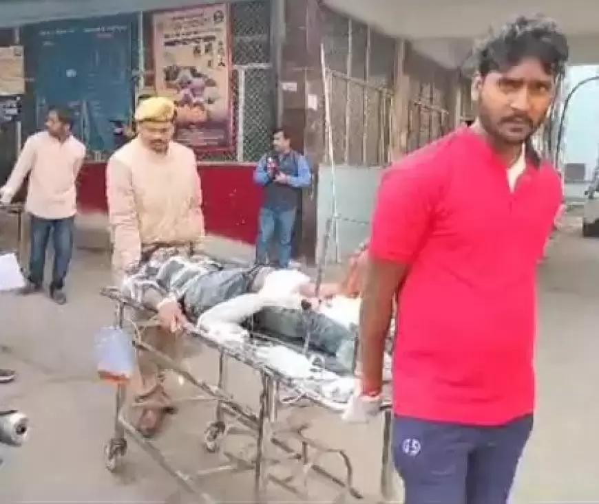 Prayagraj Police: प्रयागराज में पुलिस ने अतीक के दो करीबियों की किया गिरफ्तार, मुठभेड़ में पैर में लगी गोली