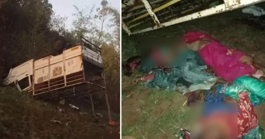 MP Accident: एमपी में पिकअप पलटने से बड़ा हादसा, 14 लोगों की मौत, सीएम ने किया मुआवजे का ऐलान