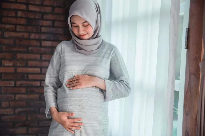 Pregnancy Tips for Ramadan 2024 : प्रेगनेंसी में रख रही है रोजा, तो इन बातों का रखें खास ख्याल