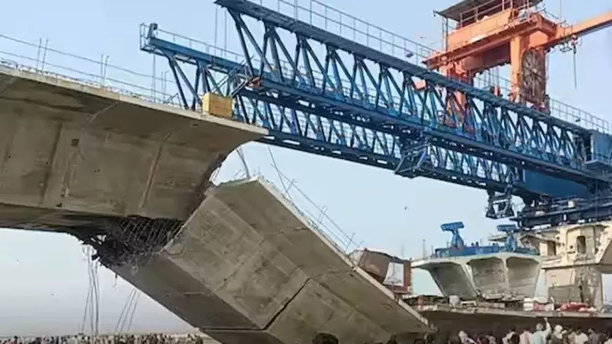 Bihar Bridge Collapse: बिहार में निर्माणाधीन पुल का बड़ा हिस्सा गिरा, एक की मौत, 9 घायल