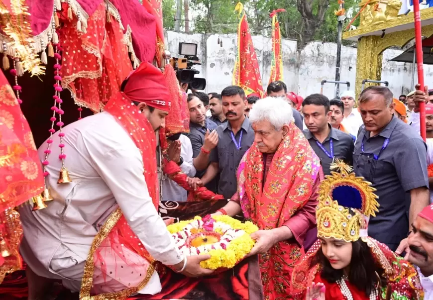 Mata Vaishno Devi Mandir : एलजी मनोज सिन्हा ने माता वैष्णो देवी प्राचीन यात्रा मार्ग को दिखाई हरी झंडी