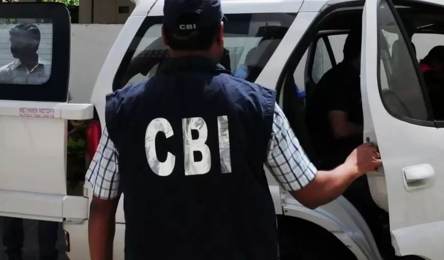 CBI Action: लखनऊ में सीबीआई का बड़ा एक्शन, रेलवे के 3 अधिकारी रिश्वत लेते हुए रंगेहाथ गिरफ्तार