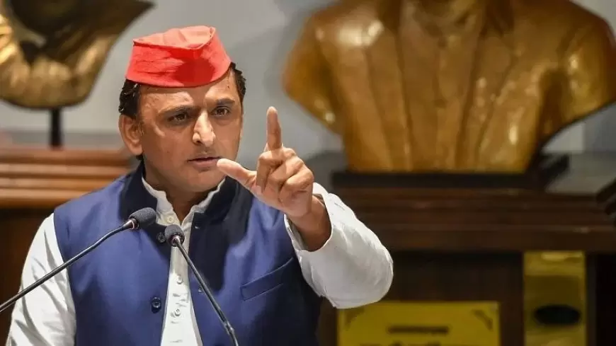 Akhilesh Yadav News: सपा के बागी विधायकों की खत्म हो सकती है अध्यक्षता, एक्शन के मूड में अखिलेश यादव