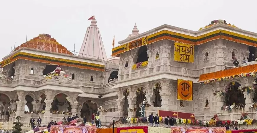 Ram Mandir News: राम मंदिर के निर्माण पर मुख्य पुजारी का खुलासा, कहा- पहली ही बारिश में चूने लगी मंदिर की छत