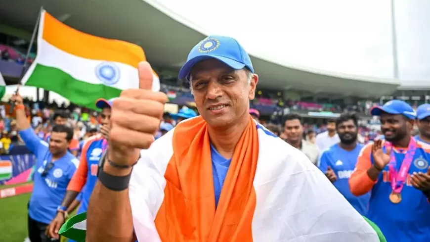 Rahul Dravid: पाकिस्तानियों ने की द्रविड़ को कोच बनाने की मांग तो सोशल मीडिया पर लोग लेने लगे मजे