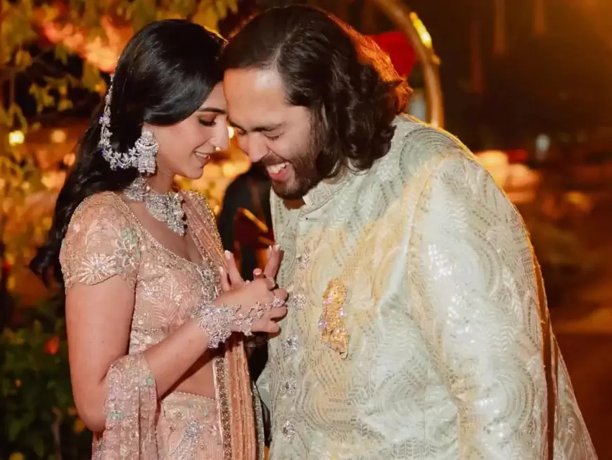 Anant Radhika Wedding: एक दूजे के हुए अनंत राधिका, खास अंदाज में हुई वरमाला