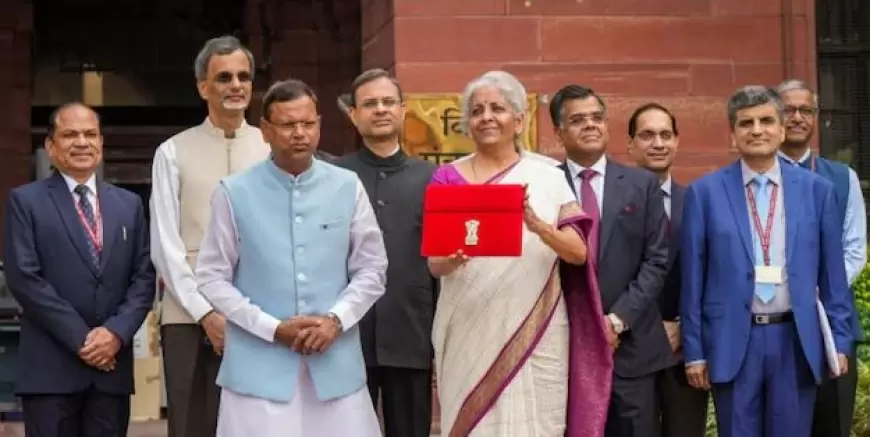 Budget 2024 Live:  मोदी सरकार 3.0 का पहला बजट पेश कर रही वित्त मंत्री, 9 क्षेत्रों पर फोकस