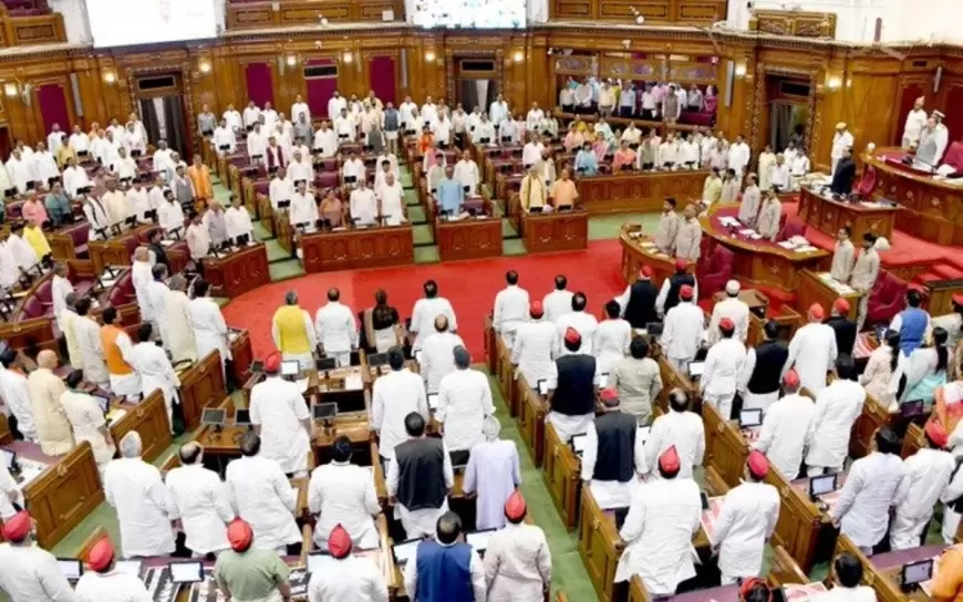 First day of UP assembly session: यूपी विधानसभा सत्र के पहले दिन बृजेश पाठक और रागिनी सोनकर में हुई नोकझोक, सतीश महाना ने कराया शांंत