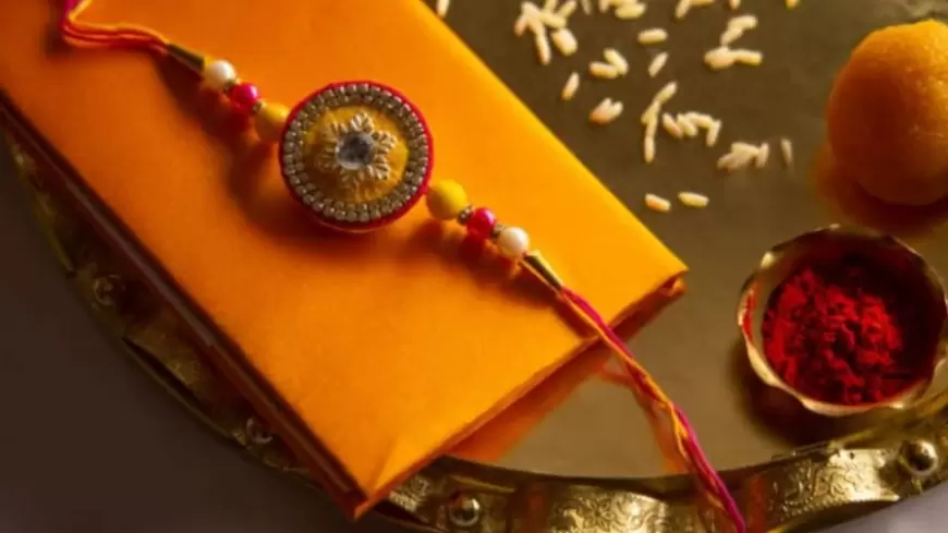 Raksha Bandhan: रक्षाबंधन पर बन रहे ये दुर्लभ योग, यहां जाने राखी बांधने का शुभ मुहूर्त