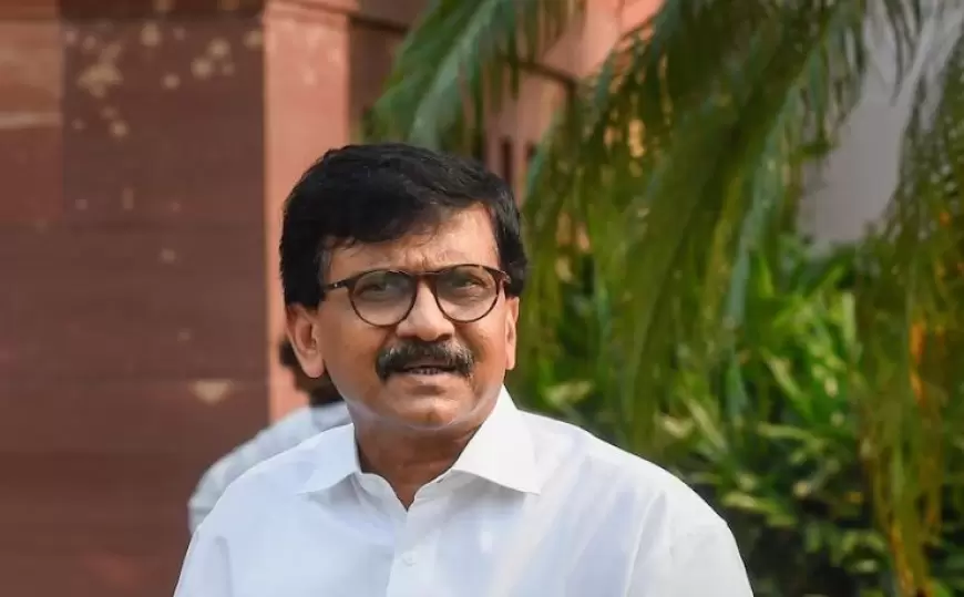 Sanjay Raut: मानहानि मामले में संजय राउत को कारावास की सजा, कोर्ट ने 25 हजार का जुर्माना भी लगाया