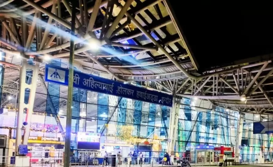 Threat to bomb Indore airport: इंदौर के देवी अहिल्या एयरपोर्ट को बम से उड़ाने की धमकी, पुलिस ने दर्ज किया केस